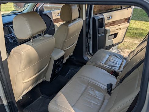 Used 2013 Ford Flex Limited image 9