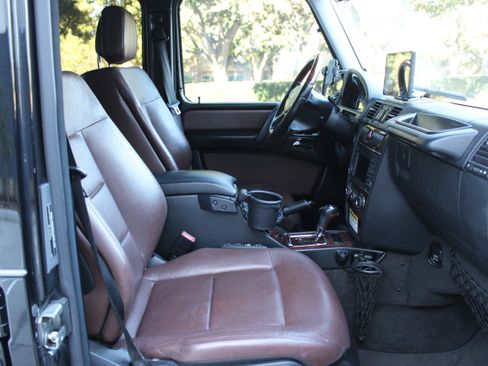 Used 2011 Mercedes-Benz G 550 G 550 4MATIC Sport Utility 4D image 28