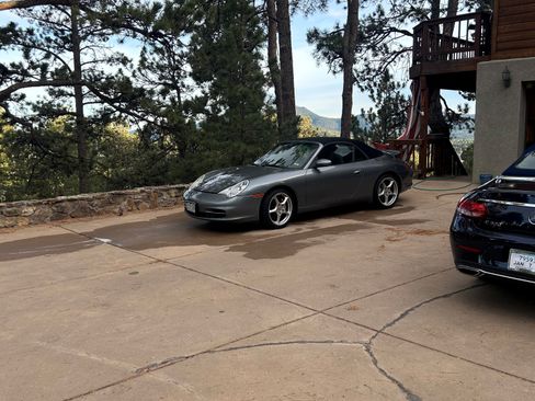 Used 2003 Porsche 911 Carrera 4 image 2