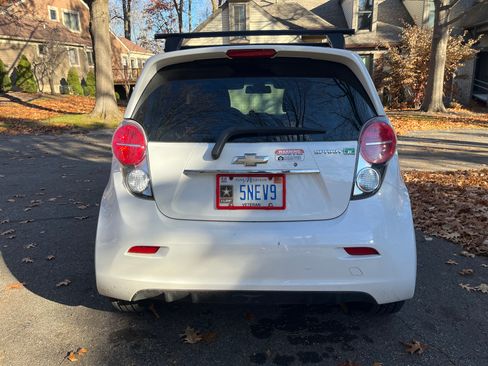 Used 2016 Chevrolet Spark LT image 4