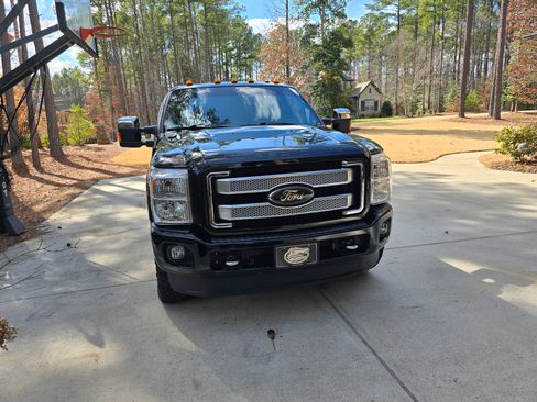 Used 2016 Ford F350 Platinum w/ FX4 Off-Road Package image 2