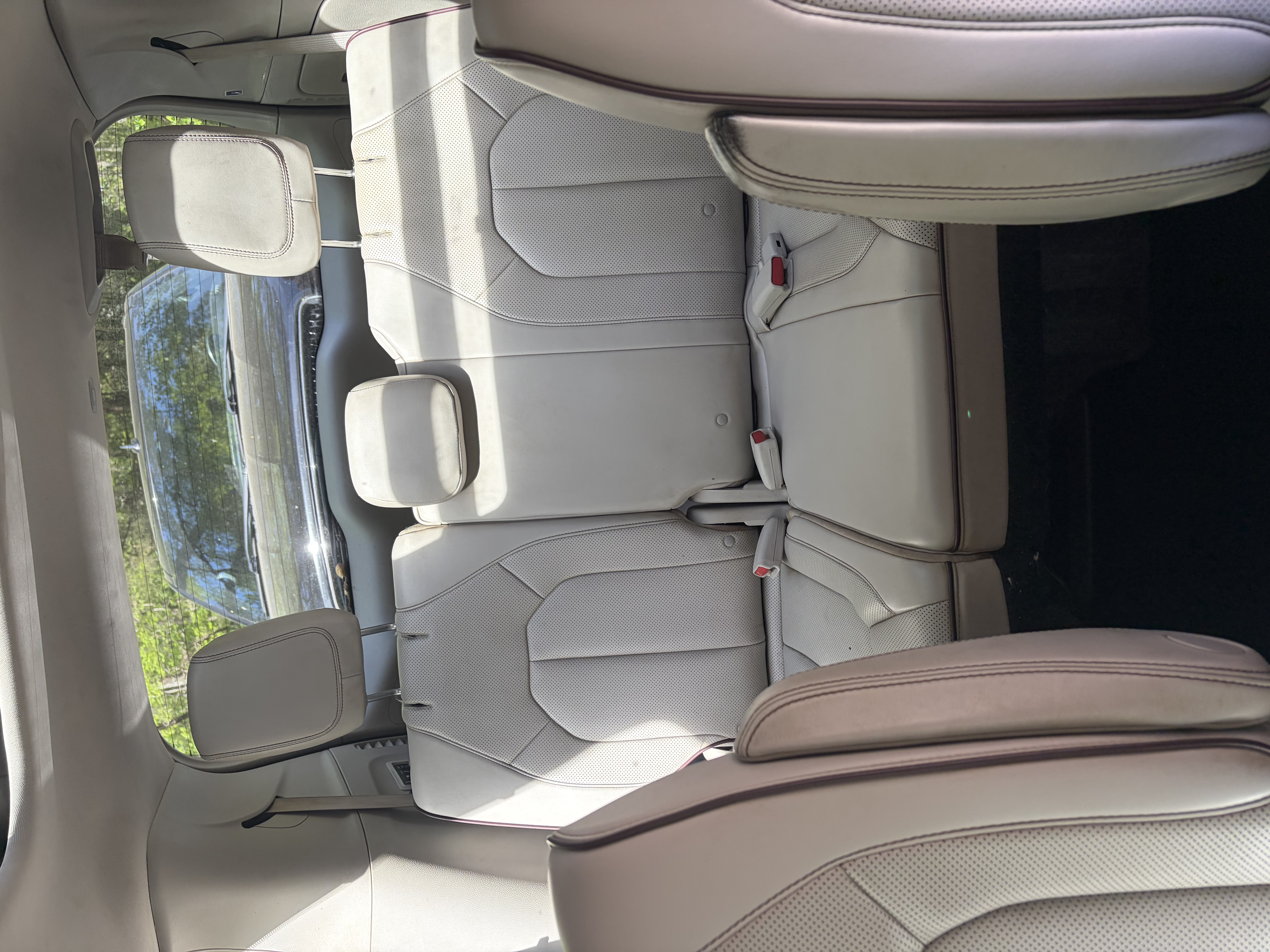 Used 2020 Chrysler Pacifica Limited FWD image 10