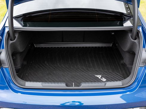 Used 2025 Audi RS 3 image 18