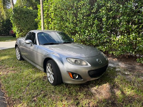 Used 2012 MAZDA MX-5 Miata Grand Touring image 6