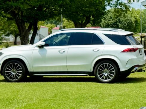 Used 2021 Mercedes-Benz GLE 350 image 2