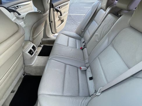 Used 2009 Acura TL w/ Technology Package FWD image 6