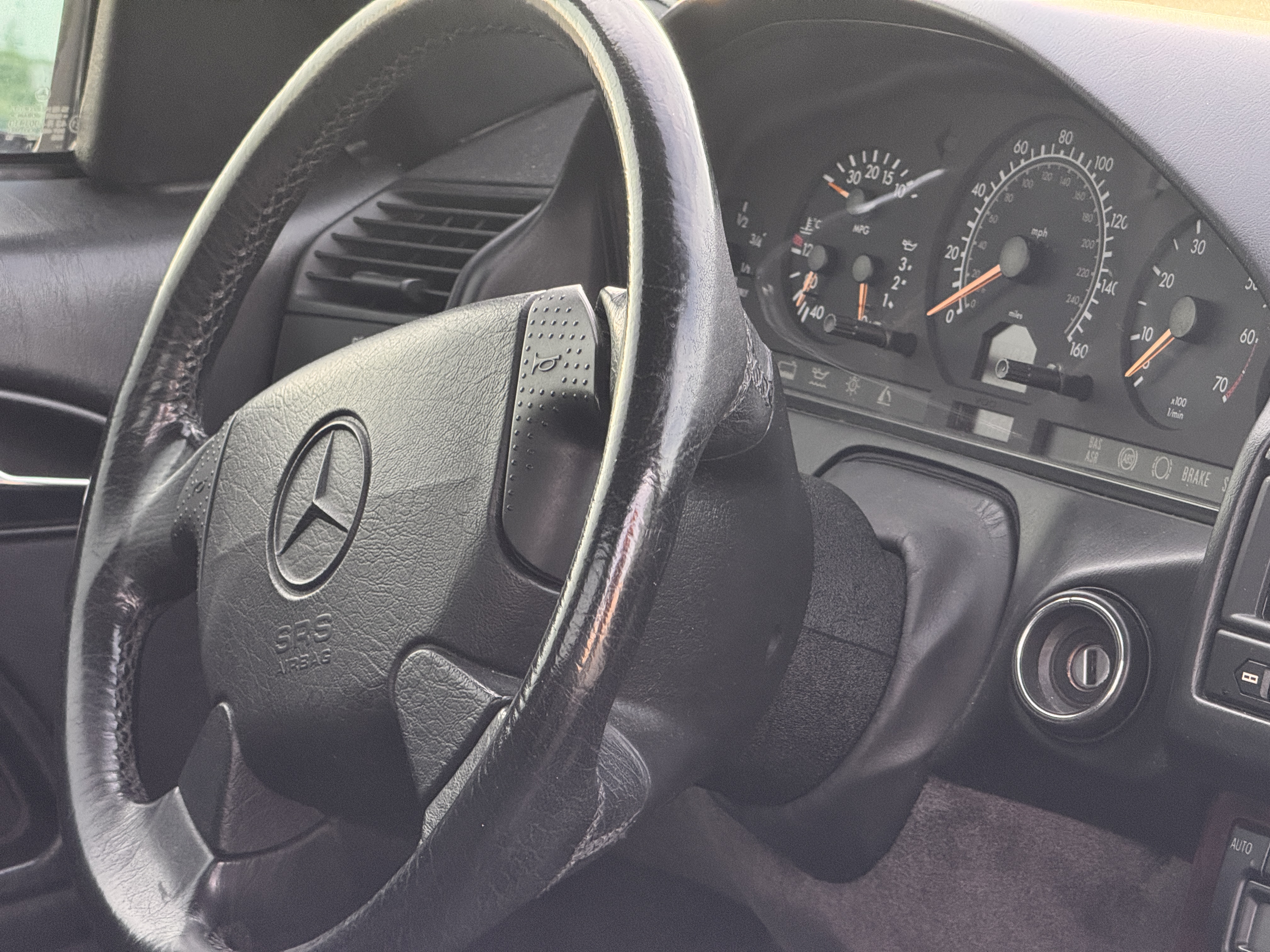 Used 1998 Mercedes-Benz SL 500 image 12