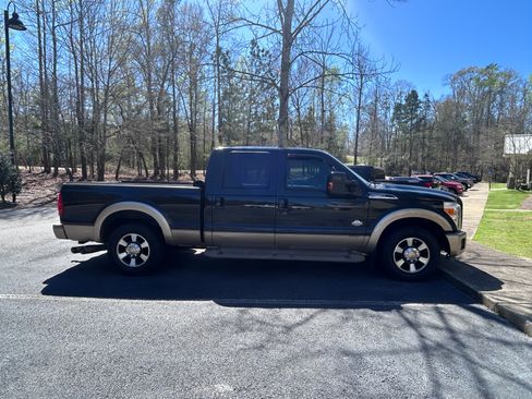 Used 2014 Ford F250 King Ranch image 6