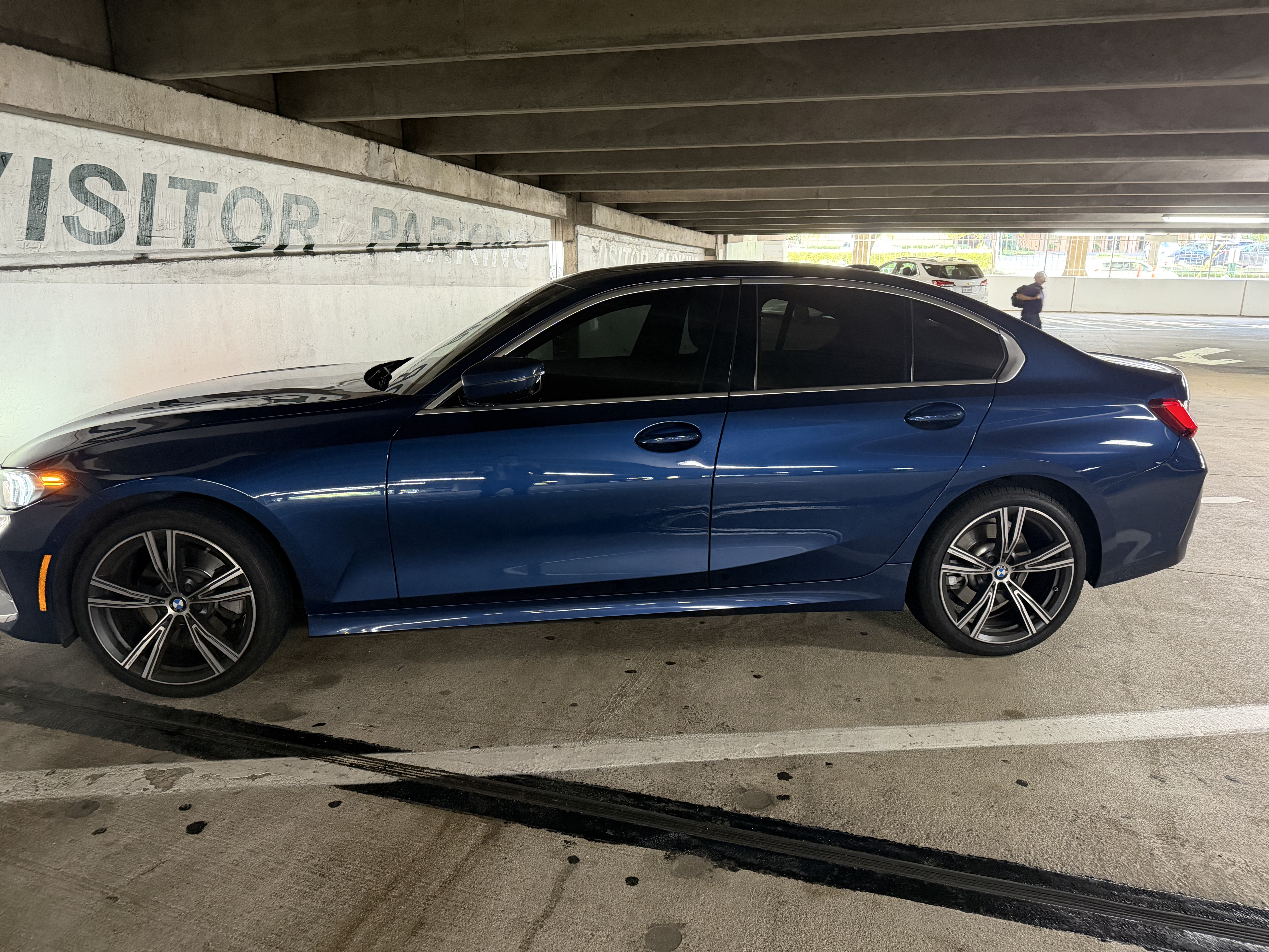 Used 2024 BMW 330i Sedan RWD image 5