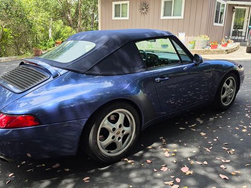 Used 1997 Porsche 911 Cabriolet image 4