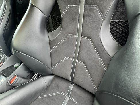 Used 2019 Ferrari 488 GTB RWD image 14