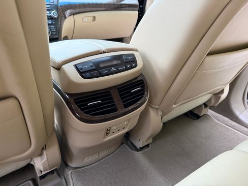 Used 2010 Acura MDX w/ Technology & Entertainment AWD/4WD image 29