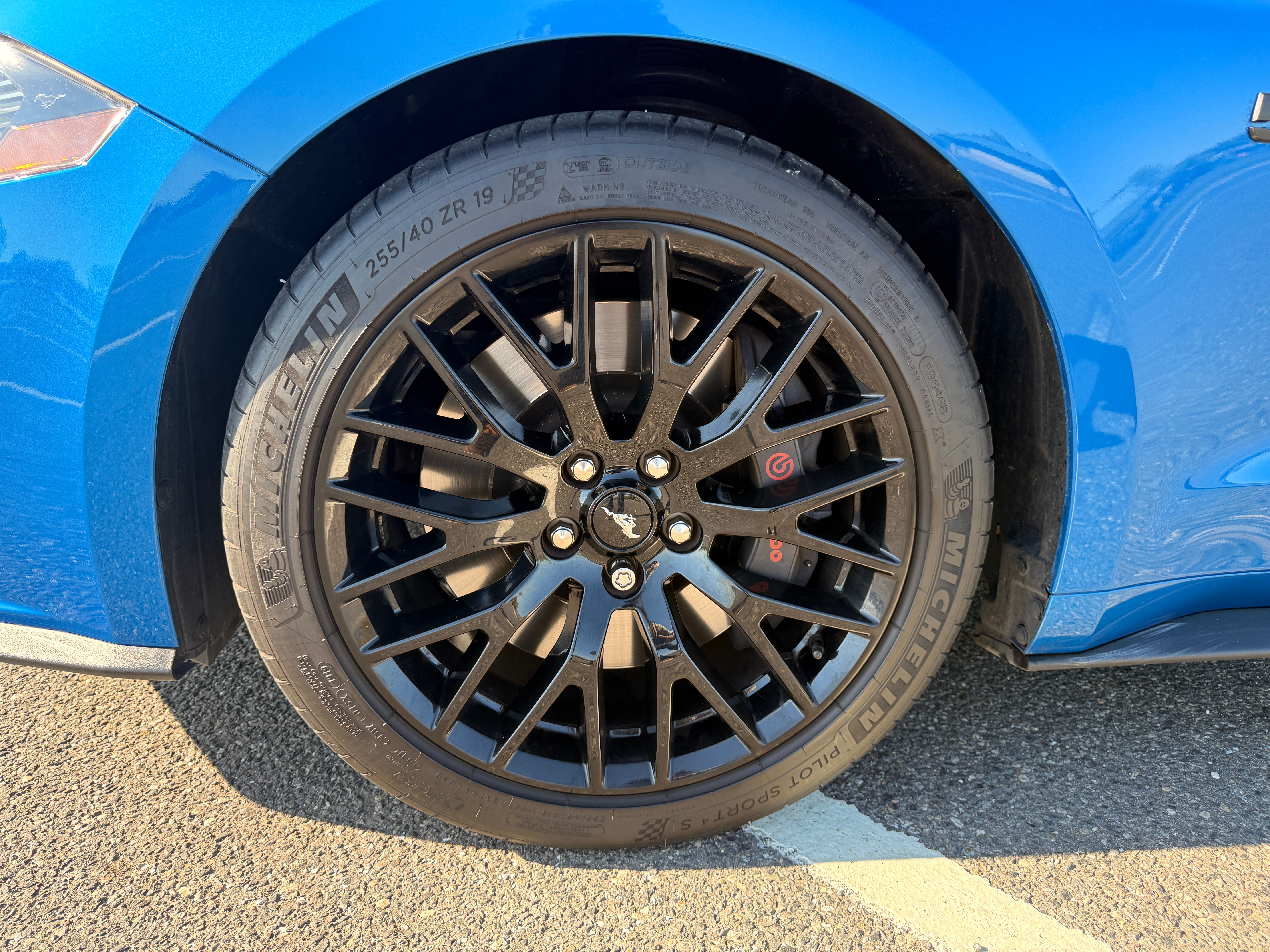 Used 2019 Ford Mustang GT Premium w/ GT Performance Package RWD image 19