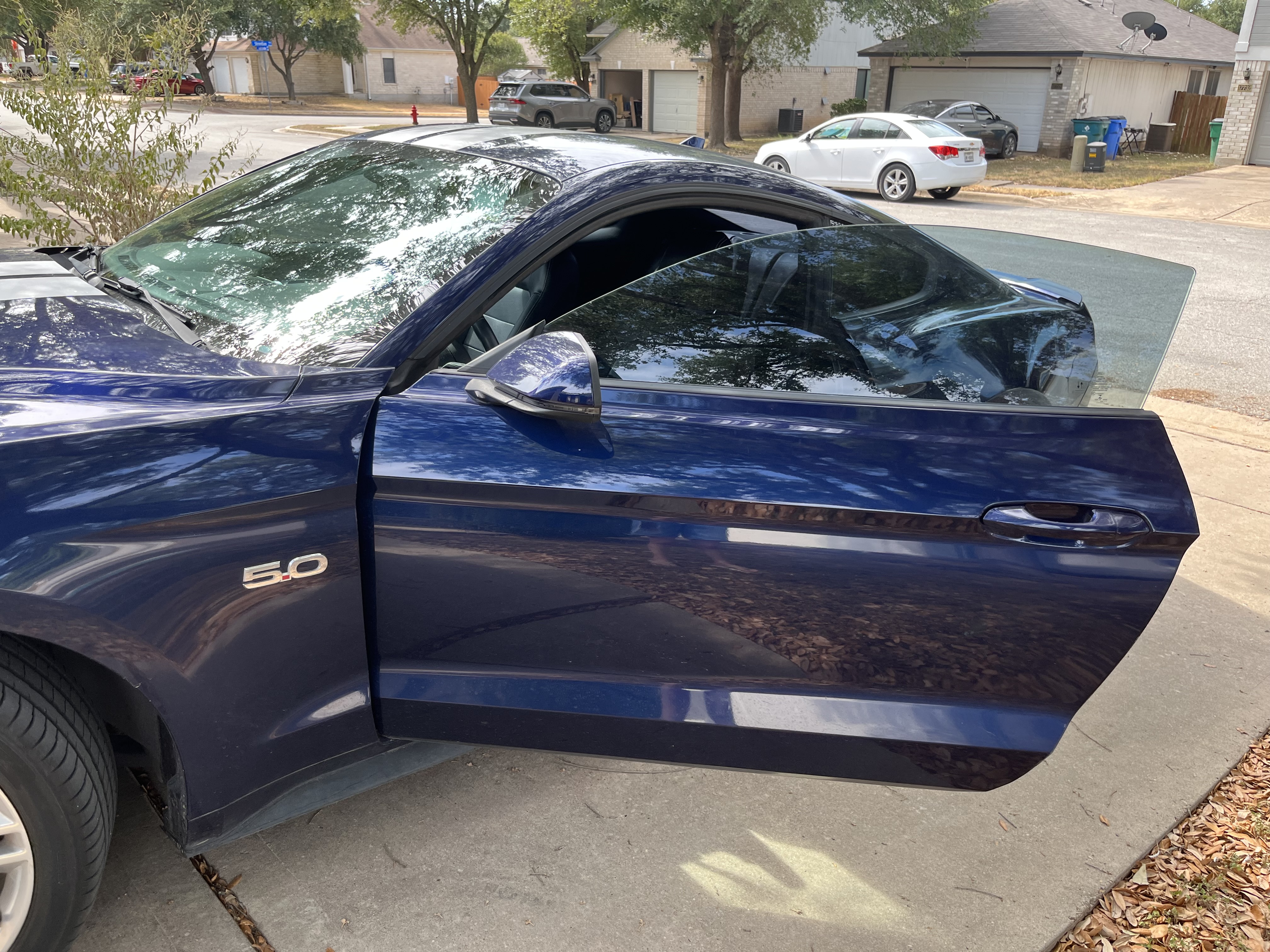 Used 2020 Ford Mustang GT Premium RWD image 8
