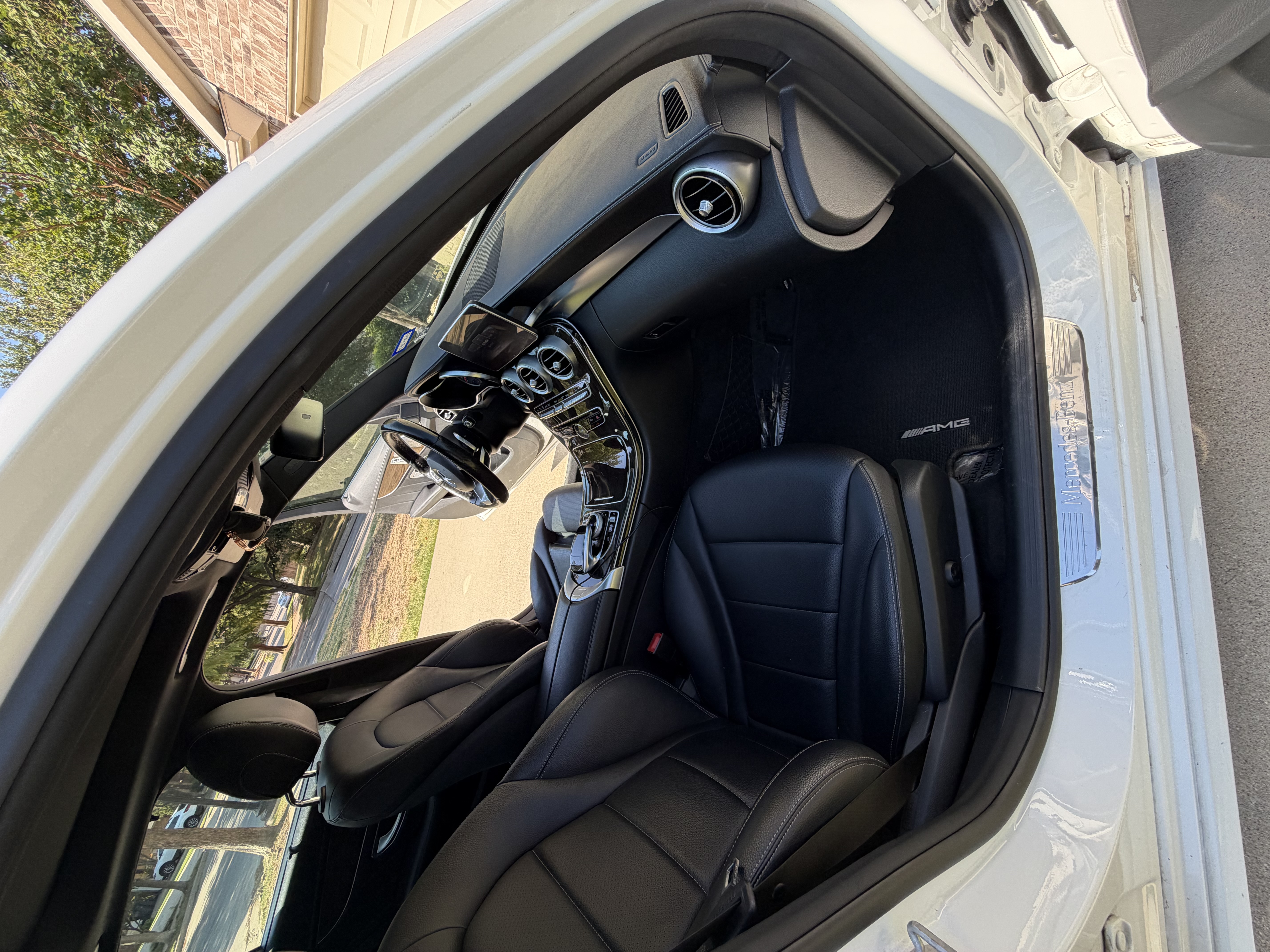 Used 2015 Mercedes-Benz C 400 4MATIC image 18