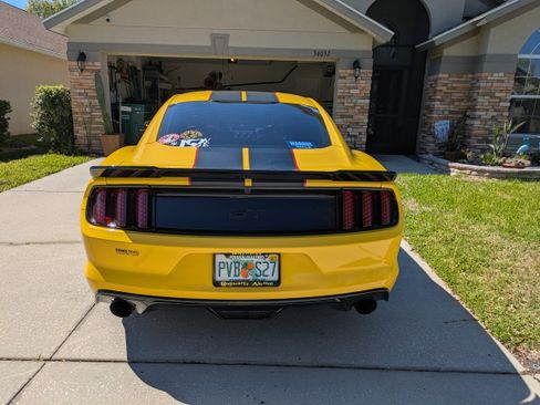 Used 2015 Ford Mustang GT w/ GT Performance Package image 5