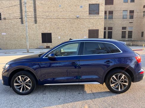 Used 2021 Audi Q5 Prestige w/ Prestige Package image 10