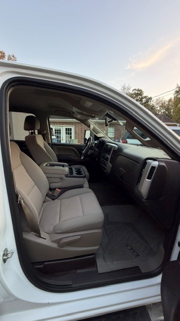 Used 2016 GMC Sierra 2500 SLE w/ SLE Preferred Package AWD/4WD image 8
