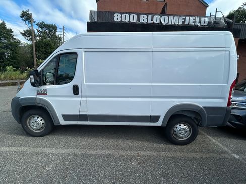 Used 2018 RAM ProMaster 1500 w/ Interior Convenience Group image 5