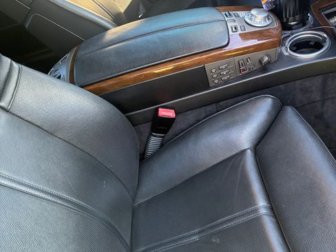 Used 2004 BMW 745Li RWD image 9
