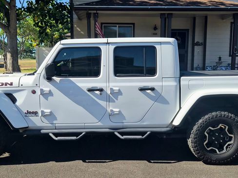 Used 2021 Jeep Gladiator Rubicon AWD/4WD image 1