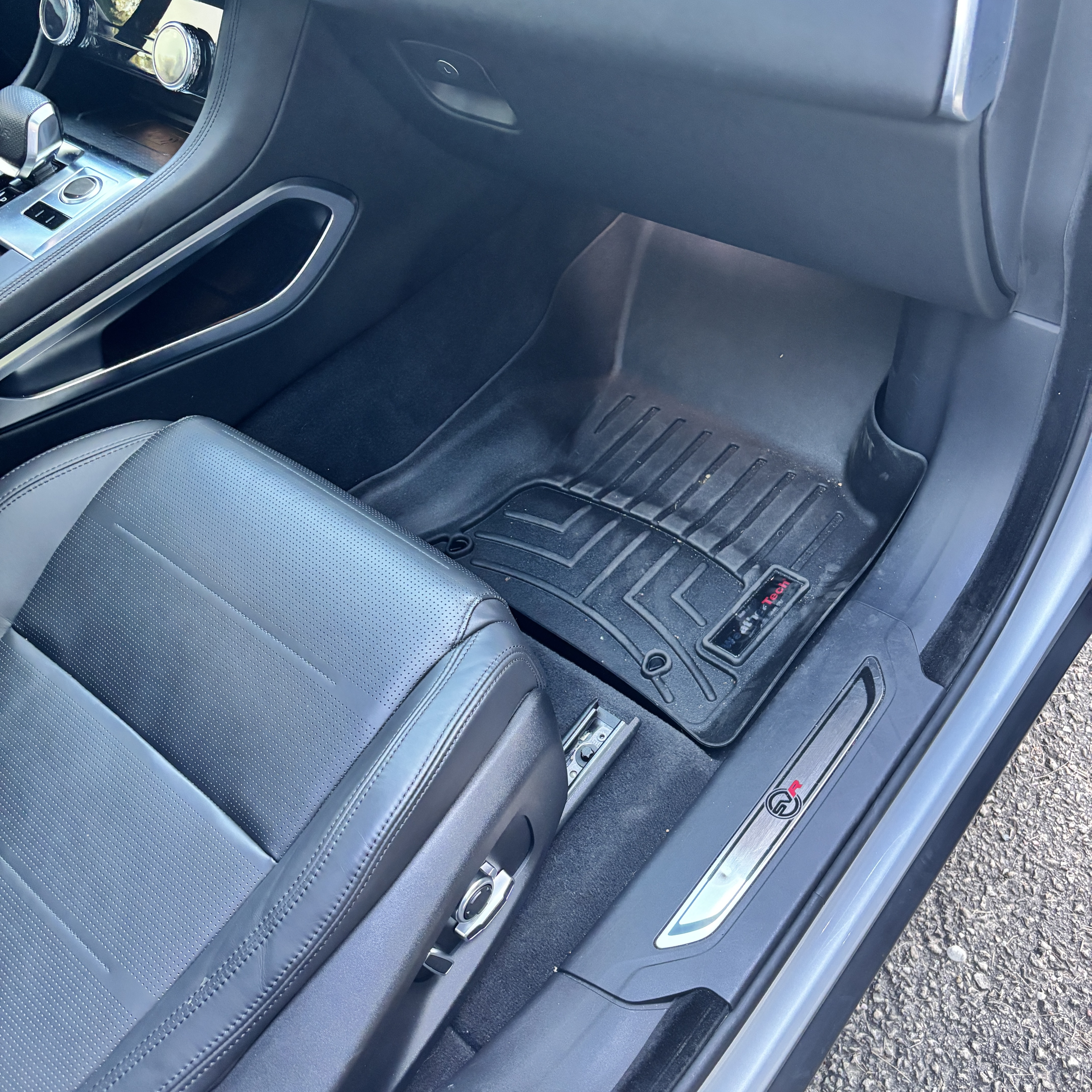 Used 2021 Jaguar F-PACE SVR AWD/4WD image 22