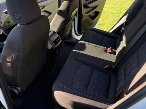 Used 2023 GMC Terrain SLE image 14