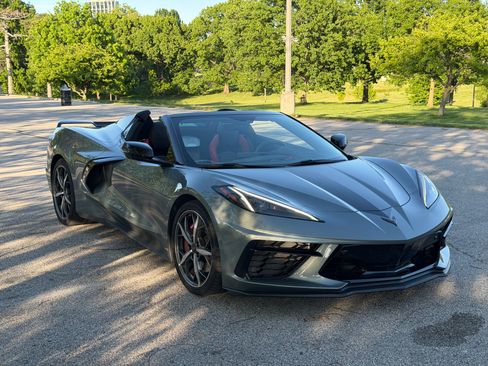 Used 2022 Chevrolet Corvette Stingray Preferred Conv w/ Z51 Performance Package RWD image 6