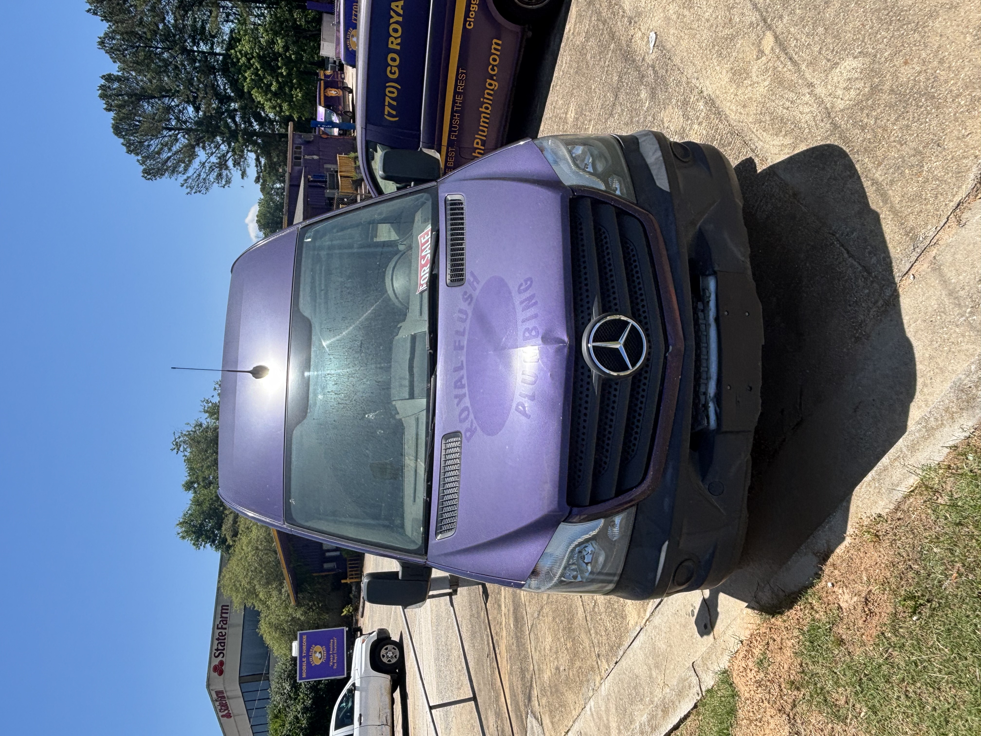 Used 2018 Mercedes-Benz Sprinter 2500 image 1