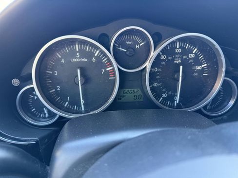 Used 2008 MAZDA MX-5 Miata Grand Touring w/ Premium Pkg image 10