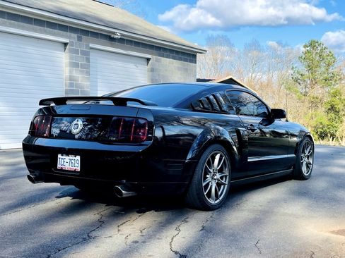 Used 2008 Ford Mustang GT Premium image 4