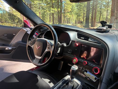 Used 2014 Chevrolet Corvette Stingray Convertible w/ 3LT Preferred Equipment Group image 20