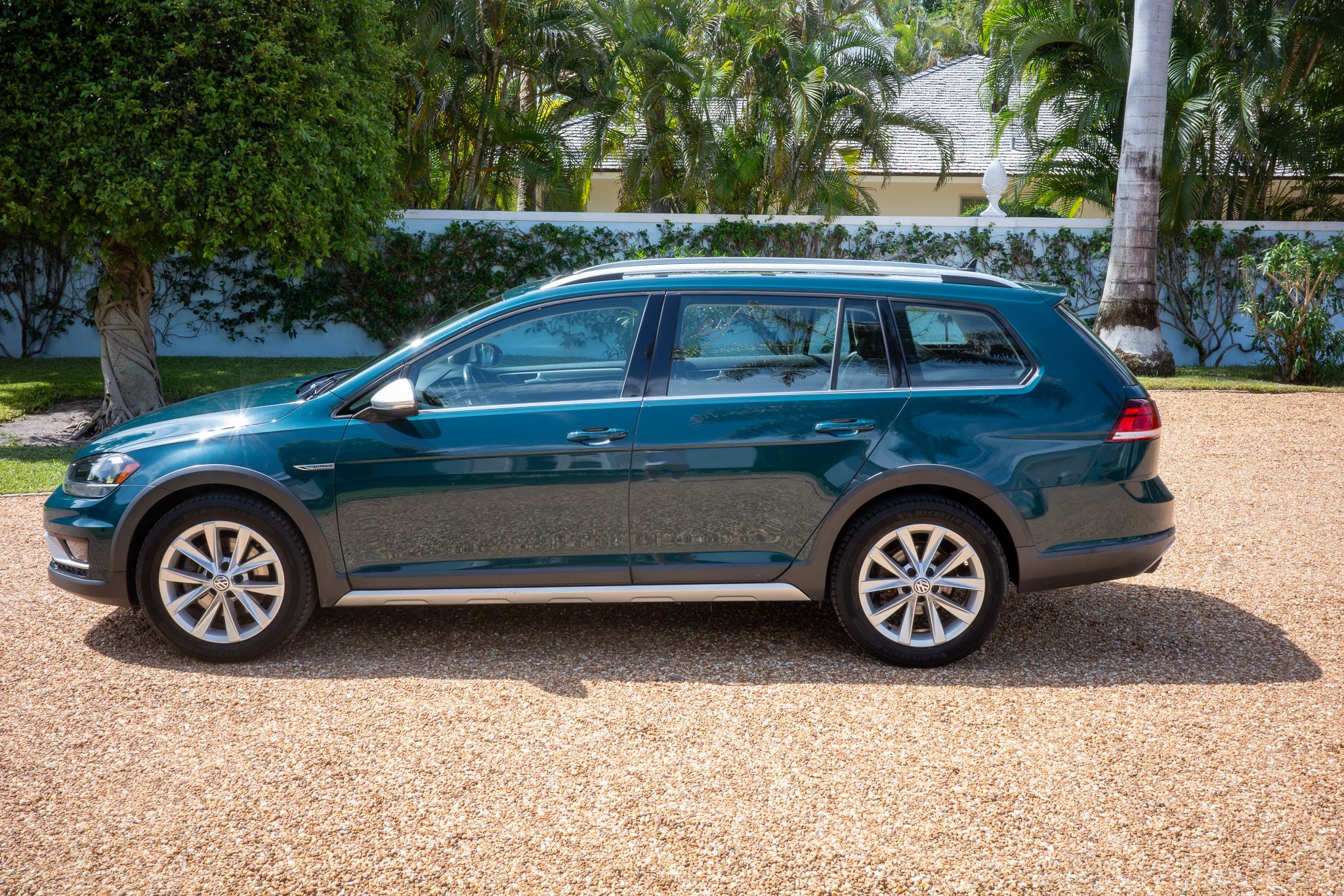 Used 2018 Volkswagen Golf Alltrack SE AWD/4WD image 5