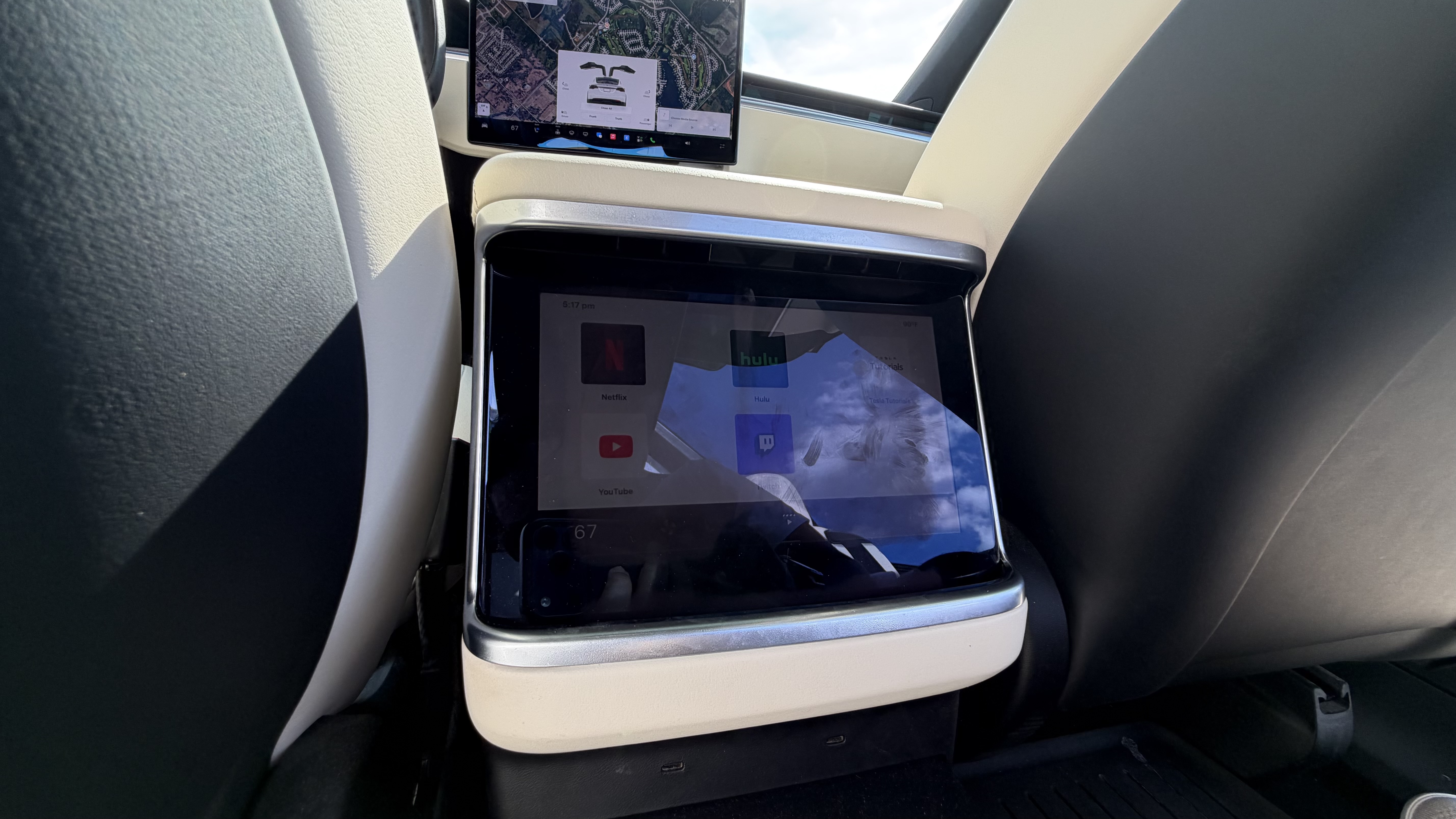 Used 2022 Tesla Model X AWD/4WD image 13