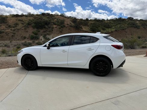 Used 2015 MAZDA MAZDA3 s Grand Touring image 1