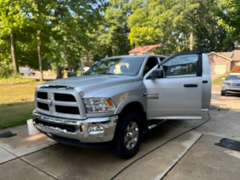 Used 2017 RAM 2500 Outdoorsman AWD/4WD image 8