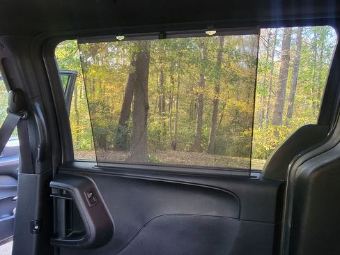 Used 2019 Dodge Grand Caravan GT image 22