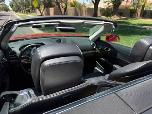 Used 2013 Mercedes-Benz SL 550 image 21