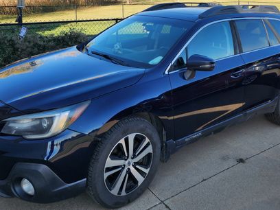 Used 2018 Subaru Outback 3.6R Limited w/ Popular Package #2