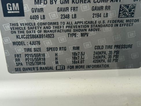 Used 2019 Buick Encore Sport Touring w/ Safety Package AWD/4WD image 2