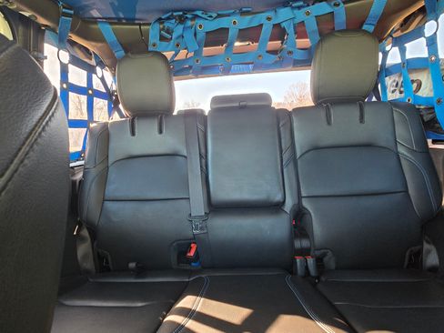 Used 2022 Jeep Wrangler Unlimited Rubicon 4xe image 10