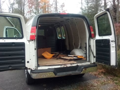 Used 2012 Chevrolet Express 3500 Extended image 14