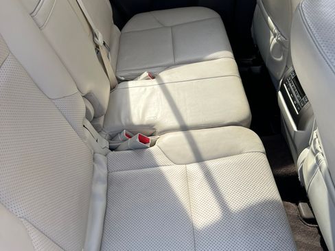 Used 2010 Lexus GX 460 image 21