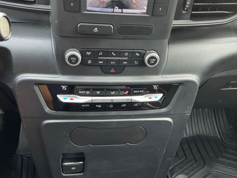 Used 2021 Ford Explorer 4WD Police Interceptor w/ Ultimate Wiring Package image 24