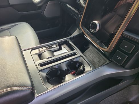 Used 2022 Ford F150 Lightning Lariat w/ Equipment Group 511A High image 23