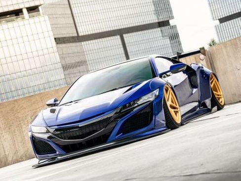 Used 2018 Acura NSX image 4