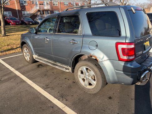 Used 2012 Ford Escape XLT image 8