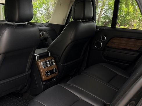 Used 2018 Land Rover Range Rover HSE AWD/4WD image 6
