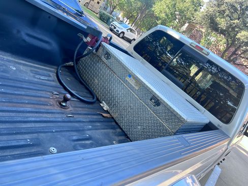 Used 2016 Ford F350 Lariat w/ Lariat Interior Package image 18