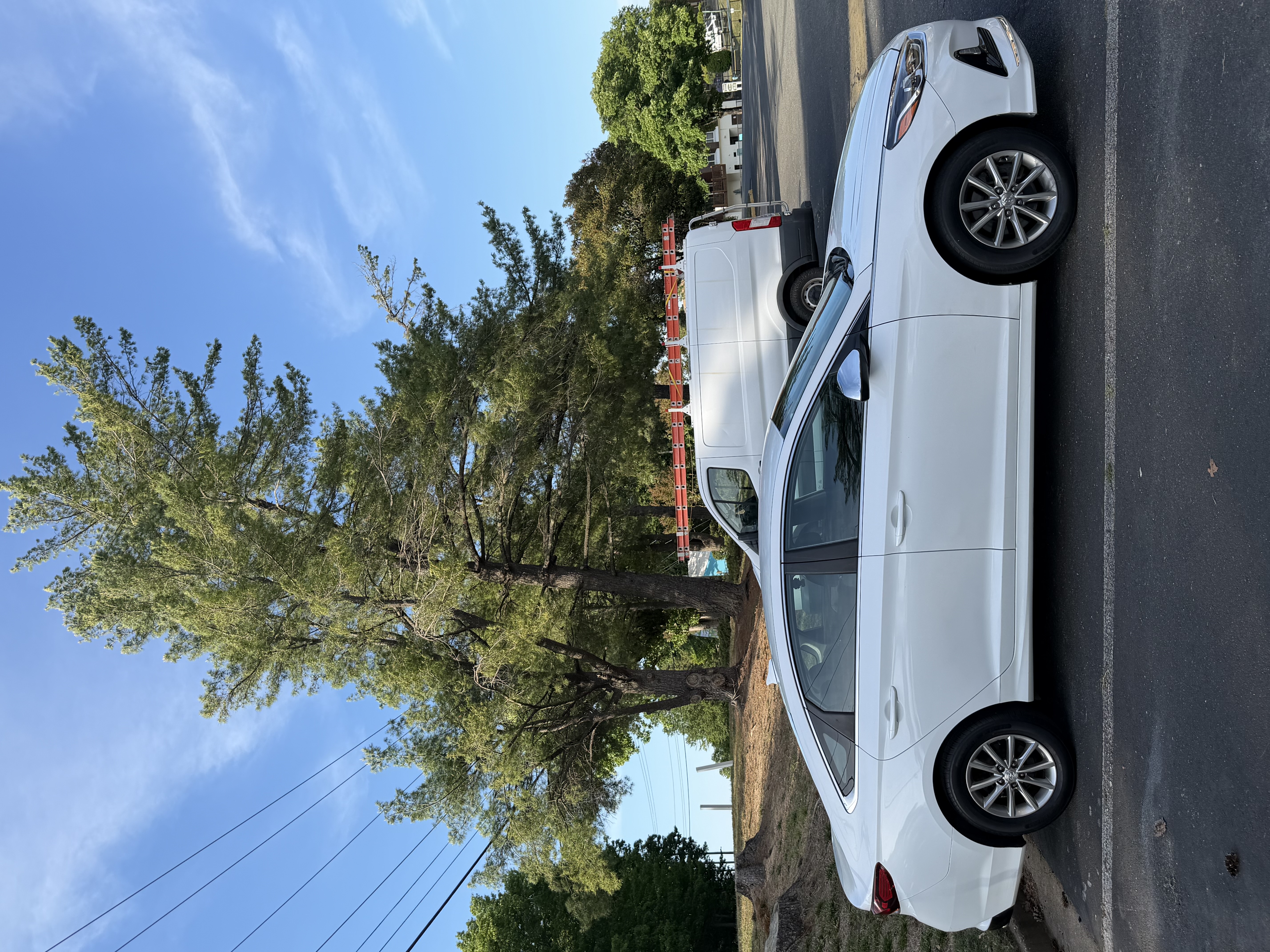 Used 2018 Hyundai Sonata SE w/ Cargo Package FWD image 2